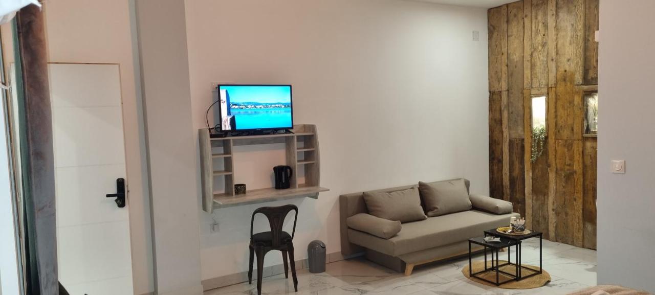 La Via Des Etangs Apartment เปย์ริแอค-เดอ-แมร์ ภายนอก รูปภาพ
